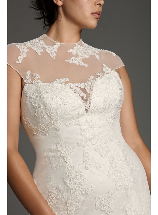 Chantilly Lace Plus Size Trumpet Wedding Dress  8VW351427