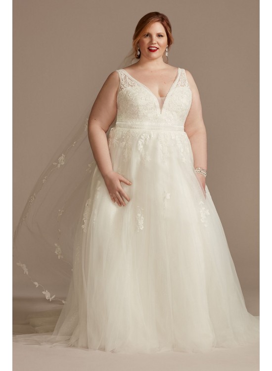 Embroidered Plus Size Tulle Skirt Wedding Dress  8CWG888