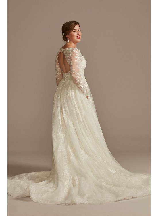 Lace Long Sleeve Keyhole Back Wedding Dress  CWG893