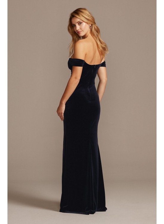 Notched Off the Shoulder Velvet Gown with Slit City Triangles 1656CH7C