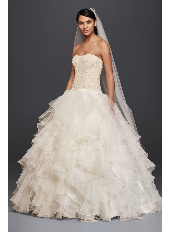  Strapless Ruffled Skirt Wedding Dress  CWG568