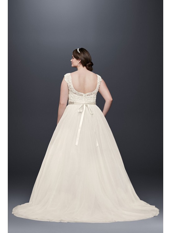 Tulle Plus Size Wedding Dress with Lace Cap Sleeve  Collection 9WG3741